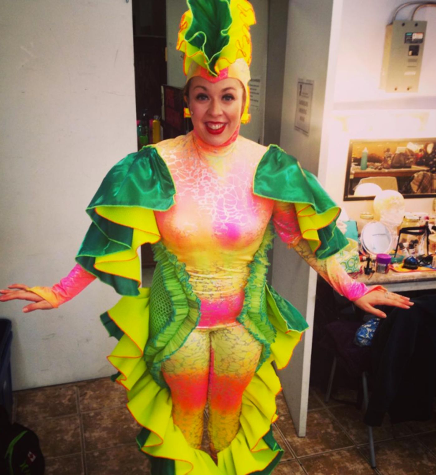 Photo Flash: FROZEN Receives a Special Visit, KING AND I Gets Merry, and More Saturday Intermission Pics!  Image