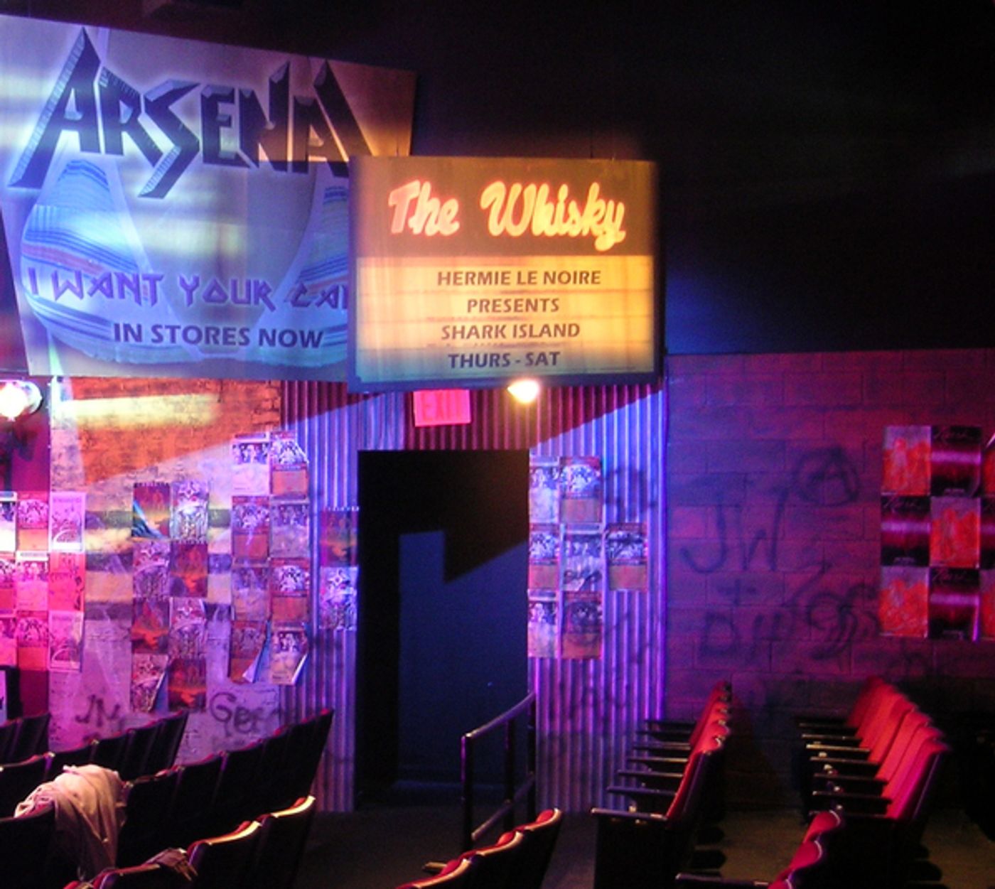 BWW Exclusive: TAILS OF BROADWAY- Beowulf Boritt Gets Hugs from Hermione  Image