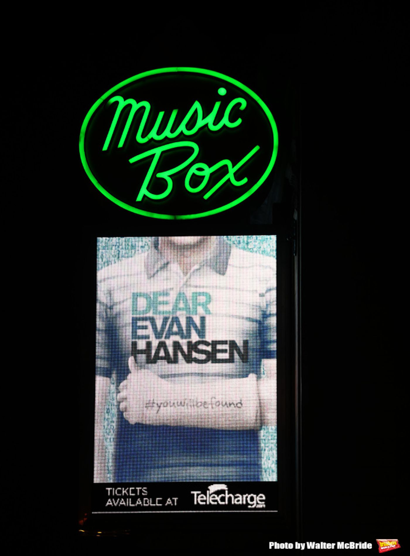 Photo Coverage: DEAR EVAN HANSEN Takes Opening Night Broadway Bows! Photo Coverage: DEAR EVAN HANSEN Takes Opening Night Broadway Bows! Image