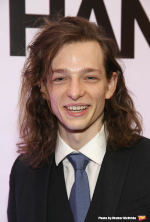 Mike Faist  Photo