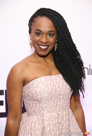 Kristolyn Lloyd Photo