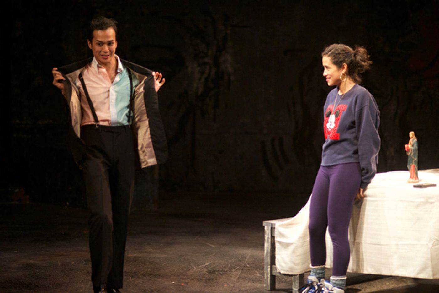 Photo Flash: First Look at Vertigo Theater Company's STREET CHILDREN at New Ohio Theatre  Image