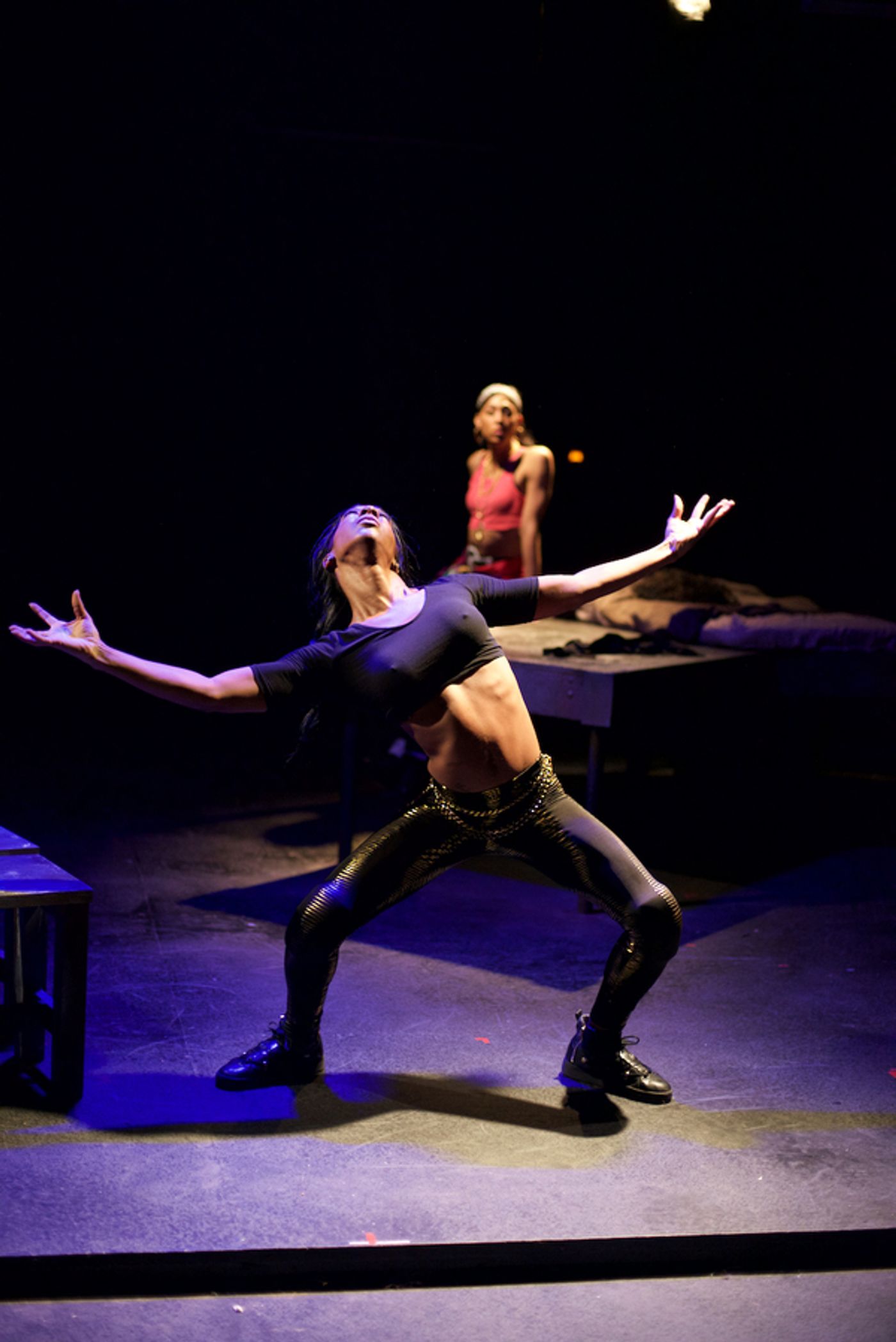 Photo Flash: First Look at Vertigo Theater Company's STREET CHILDREN at New Ohio Theatre  Image