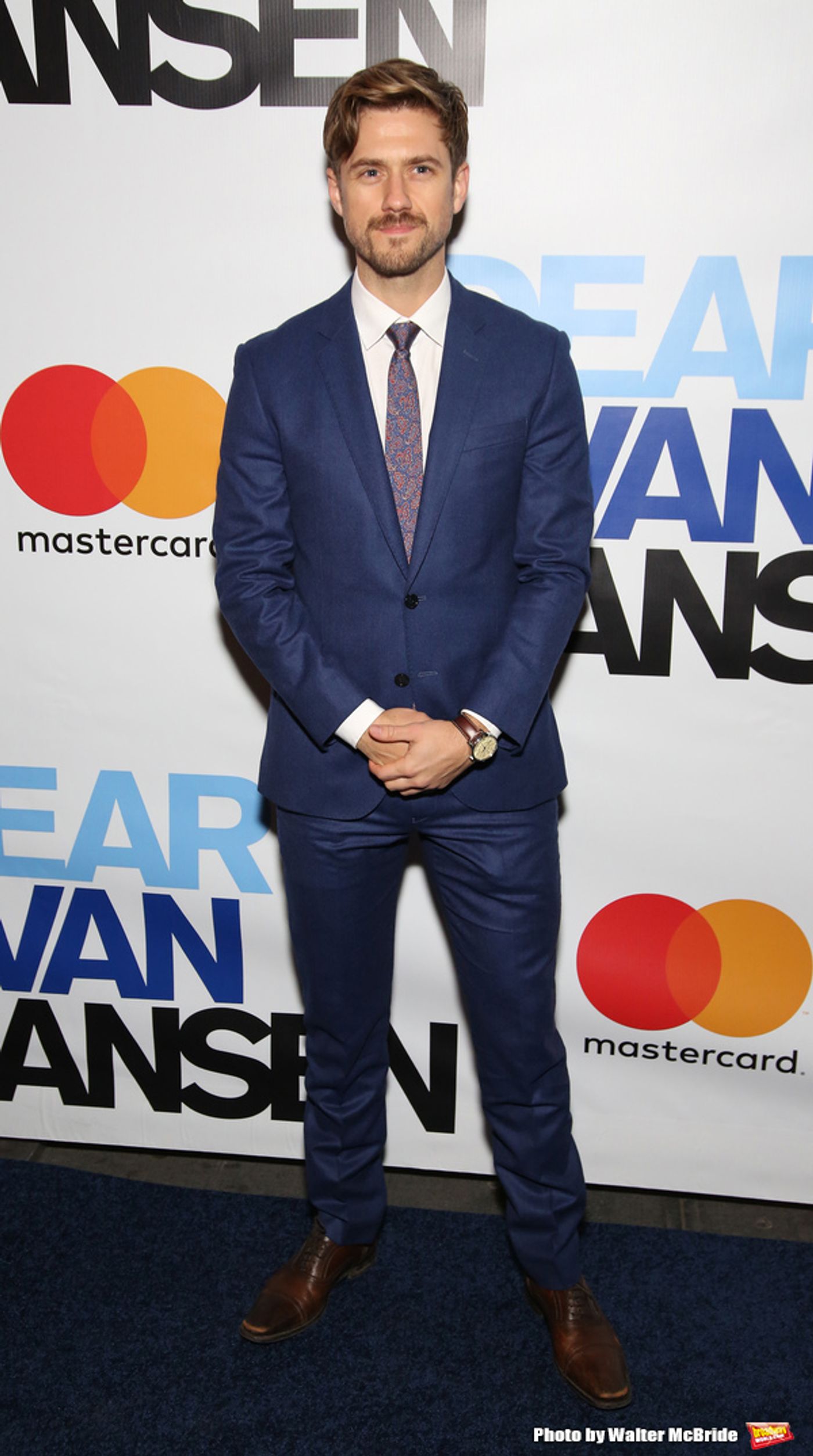 Photo Coverage: On the Opening Night Red Carpet for DEAR EVAN HANSEN  Image