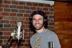 Eric Ulloa @ BroadwayWorld Eric Ulloa Photo