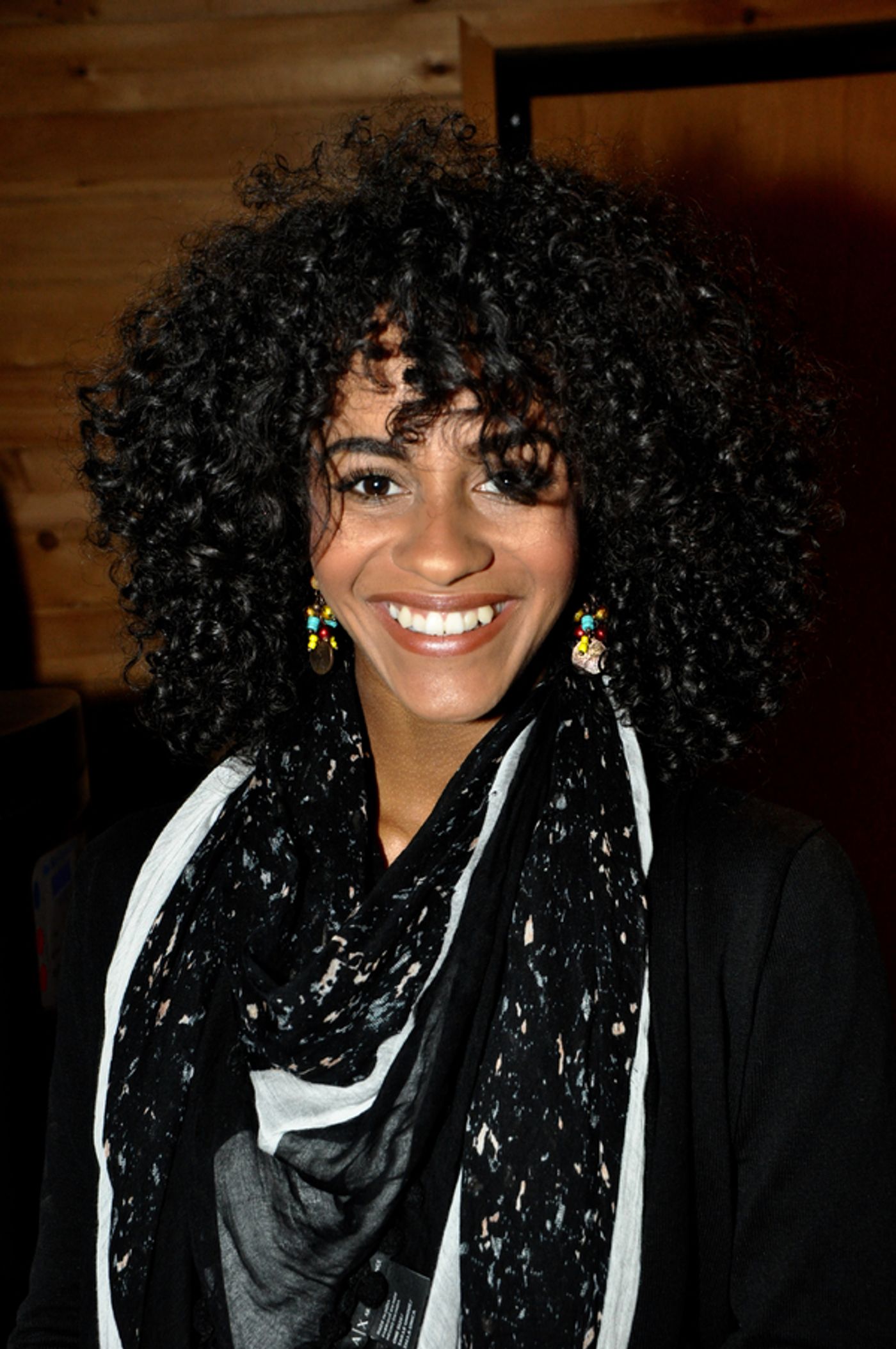 Exclusive Photo Coverage: ON YOUR FEET Sings a Gloria Estefan Classic for Carols For A Cure  Image