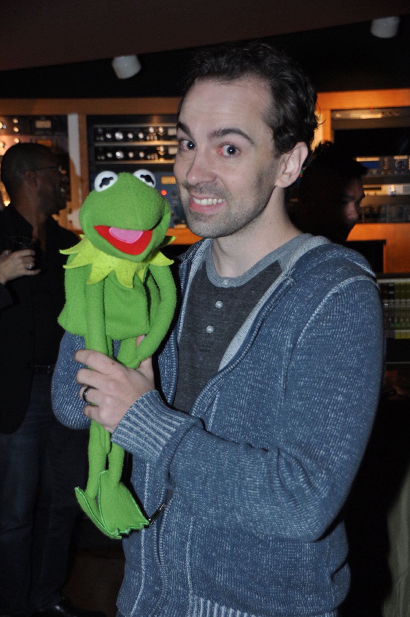 Exclusive Photo Coverage: SOMETHING ROTTEN Gets Help from a Friend for Carols For A Cure  Image