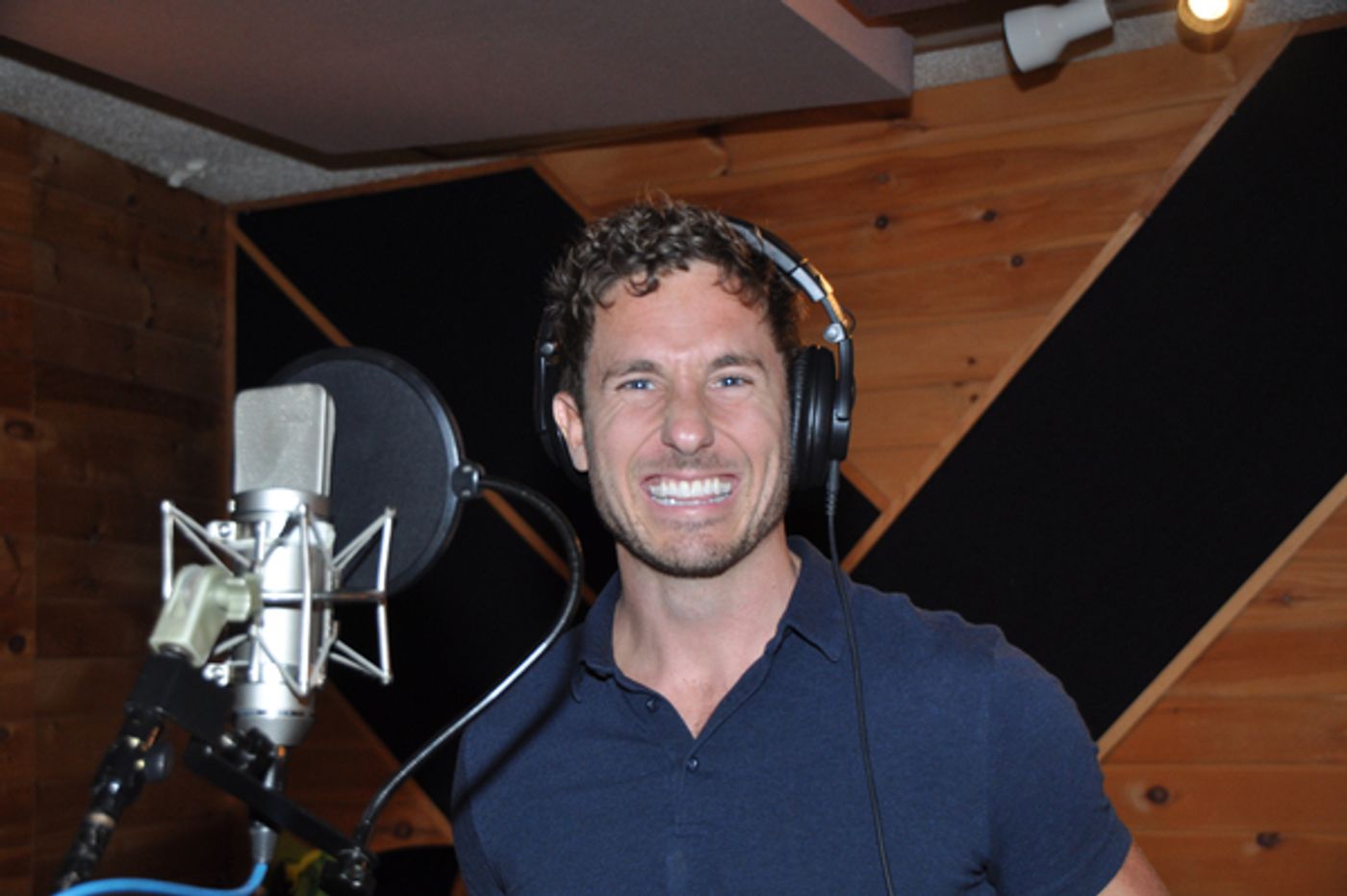 Exclusive Photo Coverage: SOMETHING ROTTEN Gets Help from a Friend for Carols For A Cure  Image