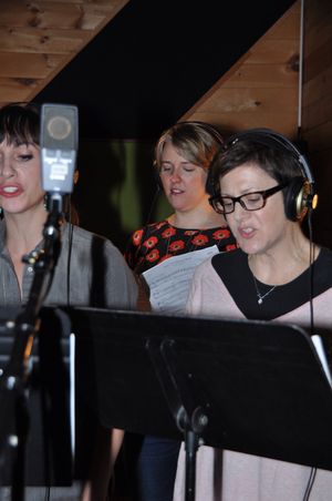 Elizabeth Earley, Mary Kathryn Flynt and Joby Horrington Photo