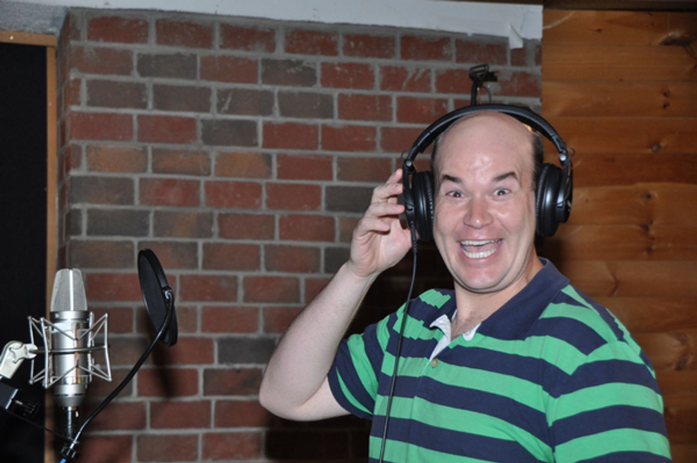Exclusive Photo Coverage: SOMETHING ROTTEN Gets Help from a Friend for Carols For A Cure  Image