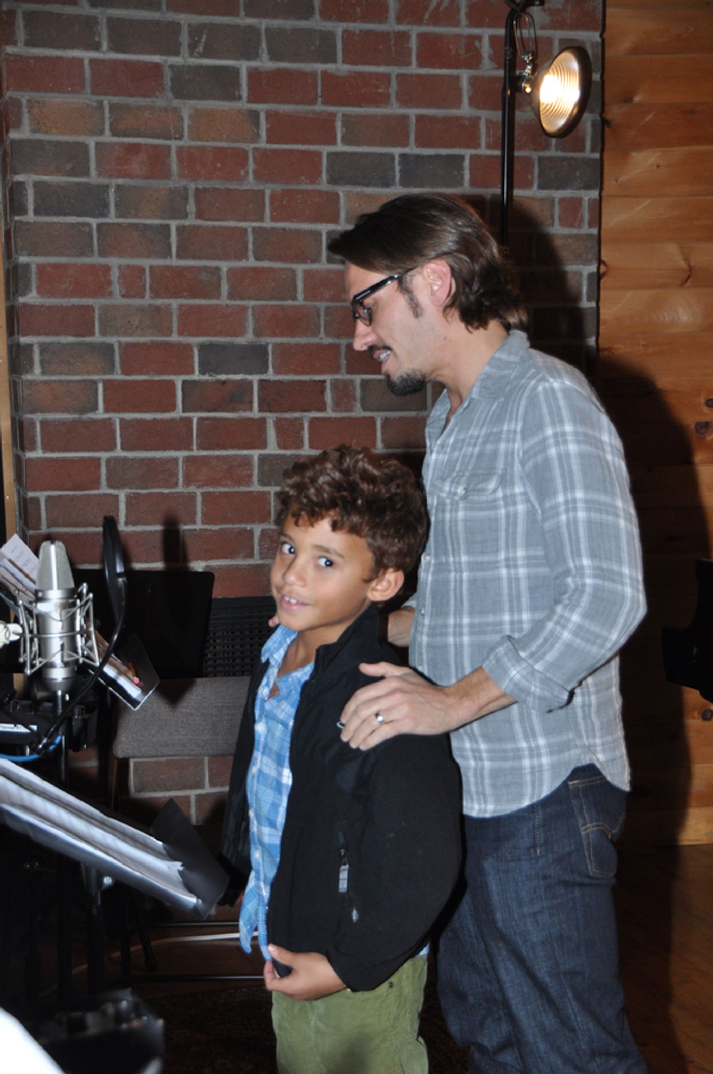 Exclusive Photo Coverage: SOMETHING ROTTEN Gets Help from a Friend for Carols For A Cure  Image