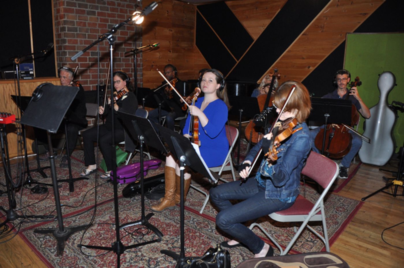 Exclusive Photo Coverage: SOMETHING ROTTEN Gets Help from a Friend for Carols For A Cure  Image