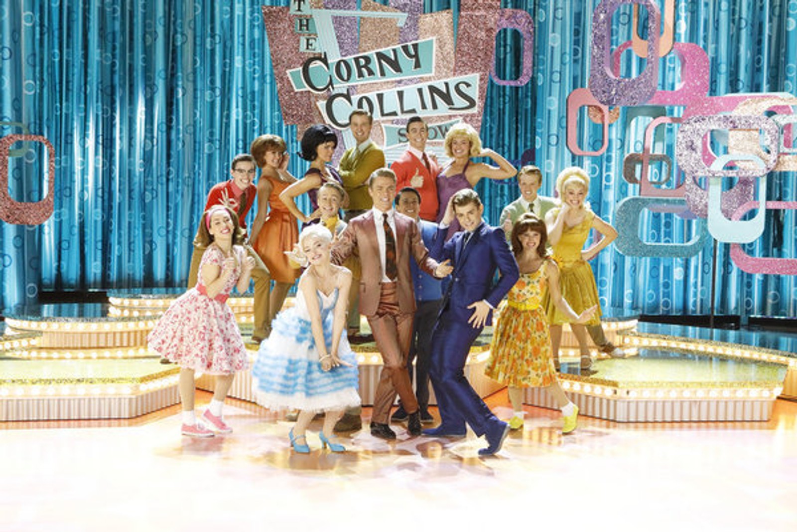 Photo Flash: First Look - Sean Hayes as 'Mr. Pinky' & More HAIRSPRAY LIVE! Images — photo 1 of 10