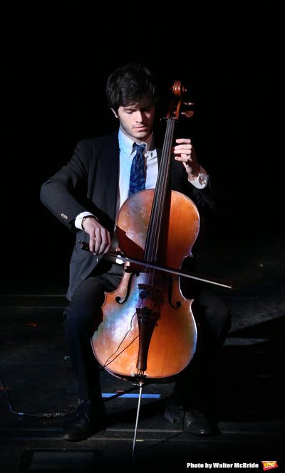Mitch Lyon  Photo