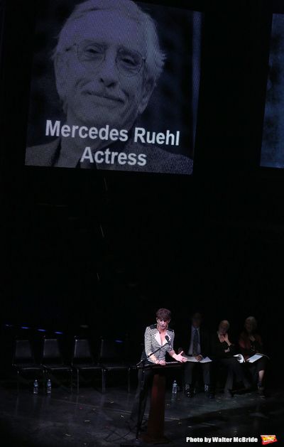 Mercedes Ruehl Photo
