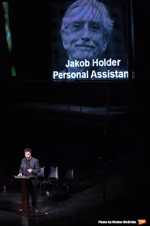 Jakob Holder Photo
