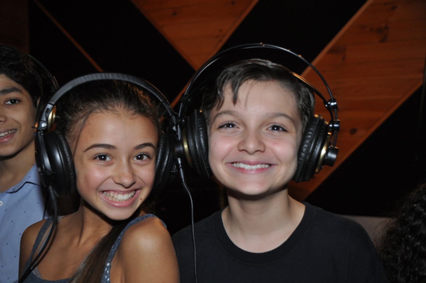 Exclusive Photo Coverage: SCHOOL OF ROCK Spreads Holiday Spirit for Carols For A Cure  Image