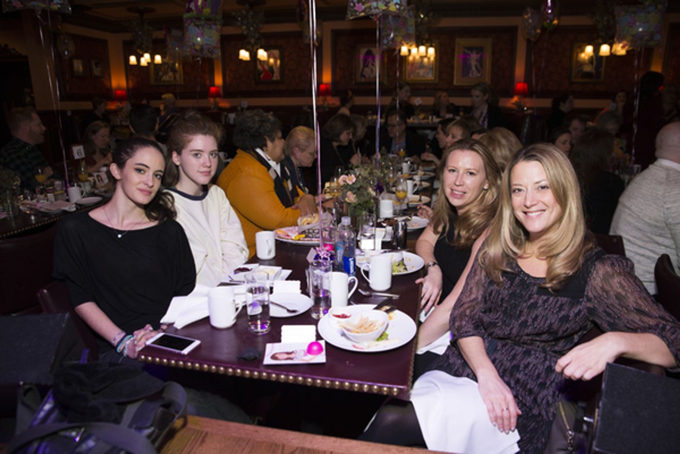 Photo Flash: Dear Friends Celebrate Laura Benanti's Baby Shower at Feinstein's/54 Below  Image