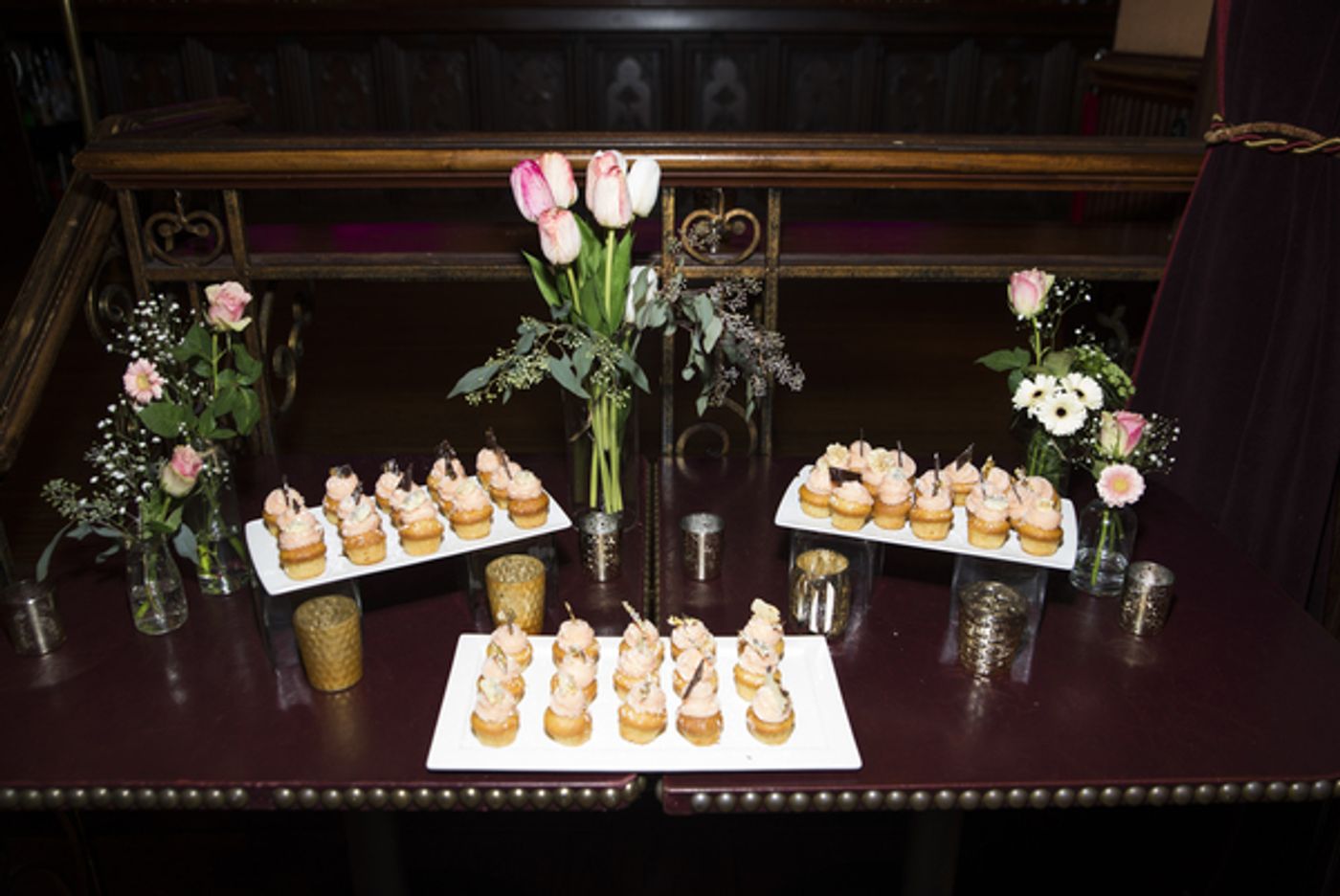 Photo Flash: Dear Friends Celebrate Laura Benanti's Baby Shower at Feinstein's/54 Below  Image