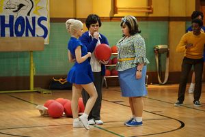 Dove Cameron, Rosie O'Donnell, Maddie Baillio @ BroadwayWorld Dove Cameron, Rosie O'Donnell, Maddie Baillio Photo