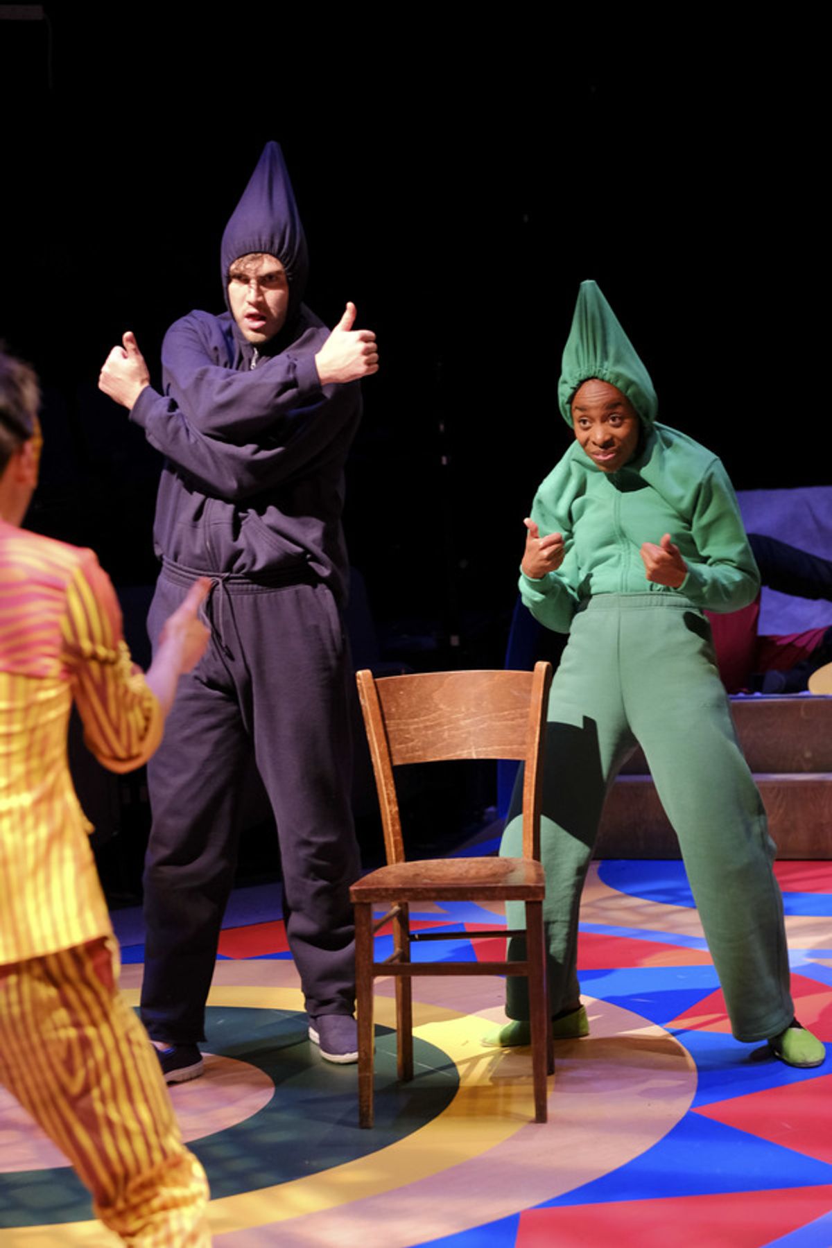 Joseph Hardy (just seen), Elliott Rennie, Perola Congo at 