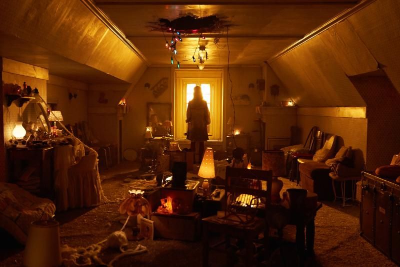 Review: HOLIDAY HOUSE: CHRISTMAS BENDS Delves Into Psychic Darkness At Christmas In Cold War America  Image