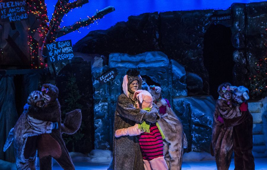 Photo Flash: First Look at Valley Youth Theatre's A WINNIE-THE-POOH CHRISTMAS TAIL Image