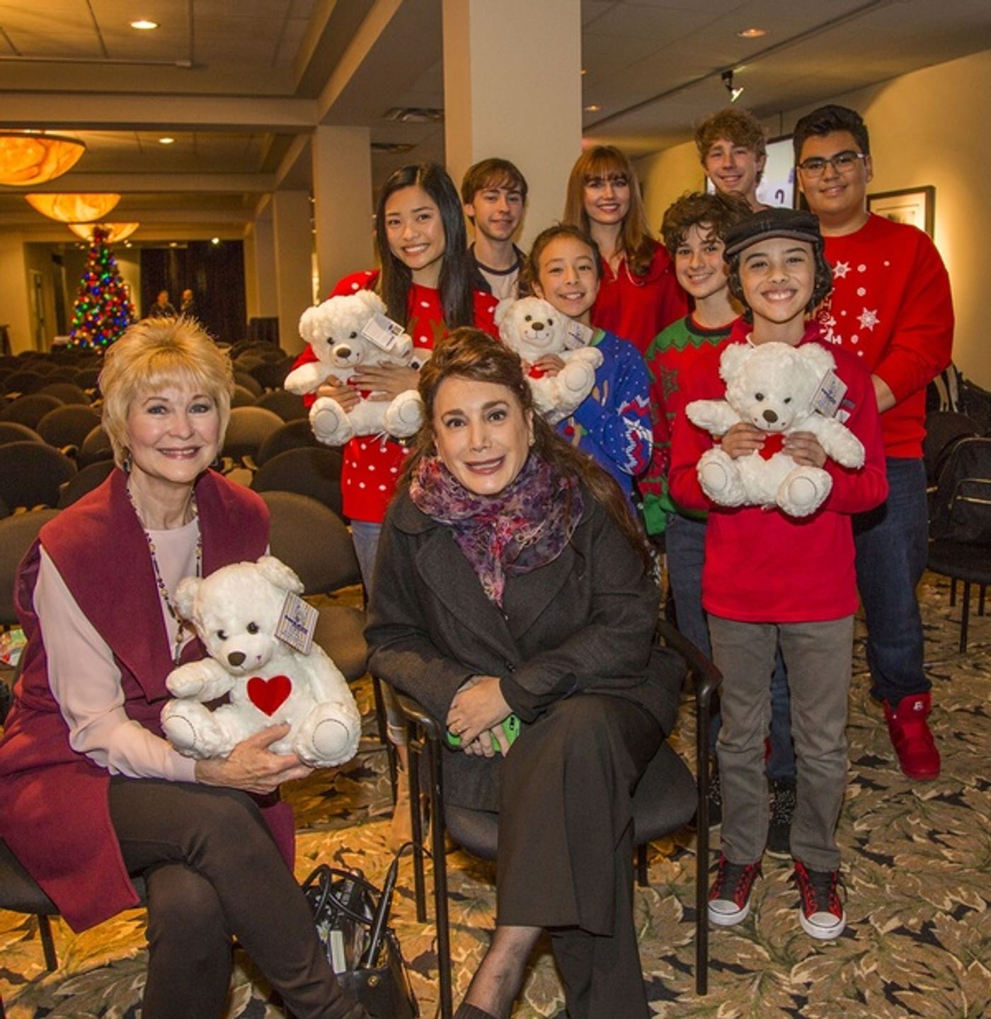 Photo Flash: Young Stars Turned Out to Celebrate & Encourage 200+ Students Photo Flash: Young Stars Turned Out to Celebrate & Encourage 200+ Students Image