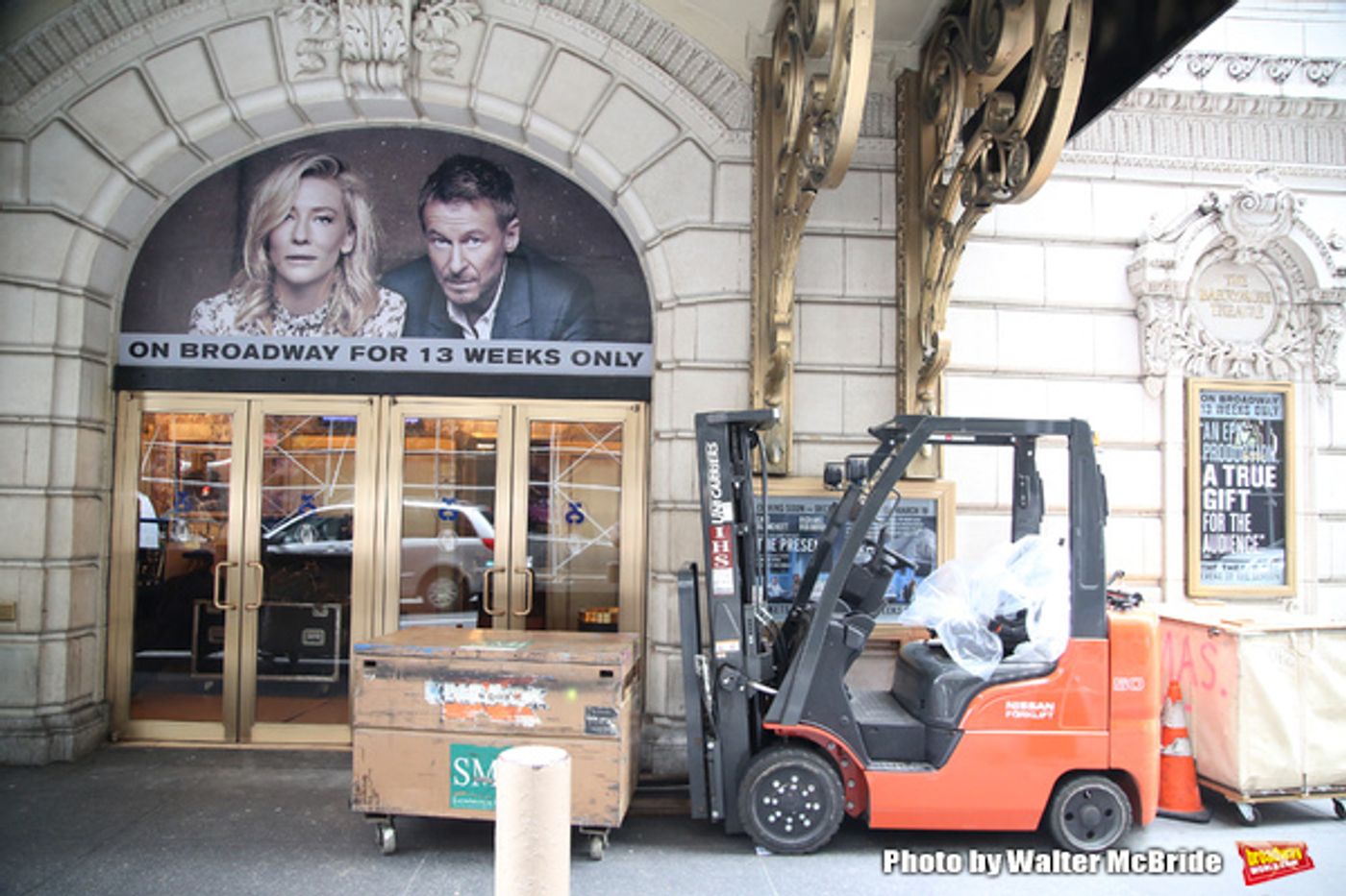 Up on the Marquee: Cate Blanchett in Sydney Theatre Co. THE PRESENT  Image