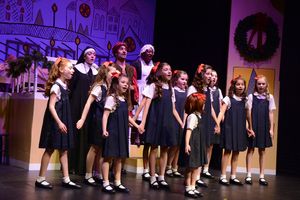 Macy Idzakovich, Jeff Gorcyca, Lisha McKoy, Sophie Knapp and The Cast of Madeline's Christmas that includes-Hannah Moore, Simone Vysnovsky, Claire Kuntze, Charlotte Post-Lipnick, Toleeya Napolitano, Samantha Rascio, Brianna Haffenden, Madeleine Pace, Ally @ BroadwayWorld Macy Idzakovich, Jeff Gorcyca, Lisha McKoy, Sophie Knapp and The Cast of Madeline's C Photo