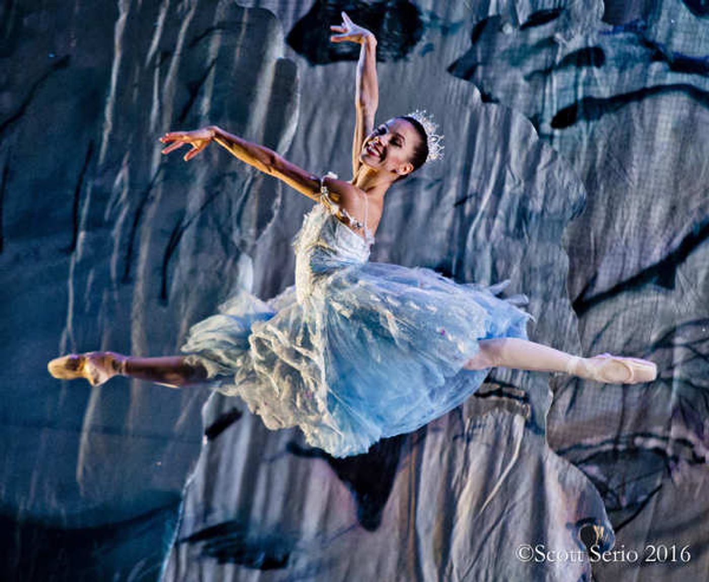 BWW Preview: GEORGE BALANCHINE'S THE NUTCRACKER at The Academy Of Music  Image