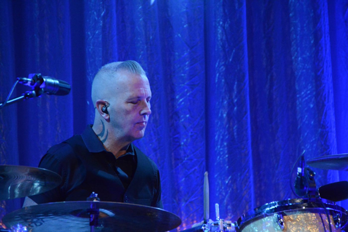 Photo Coverage: THE MAVERICKS Sleigh Bells Ring Out!  Image