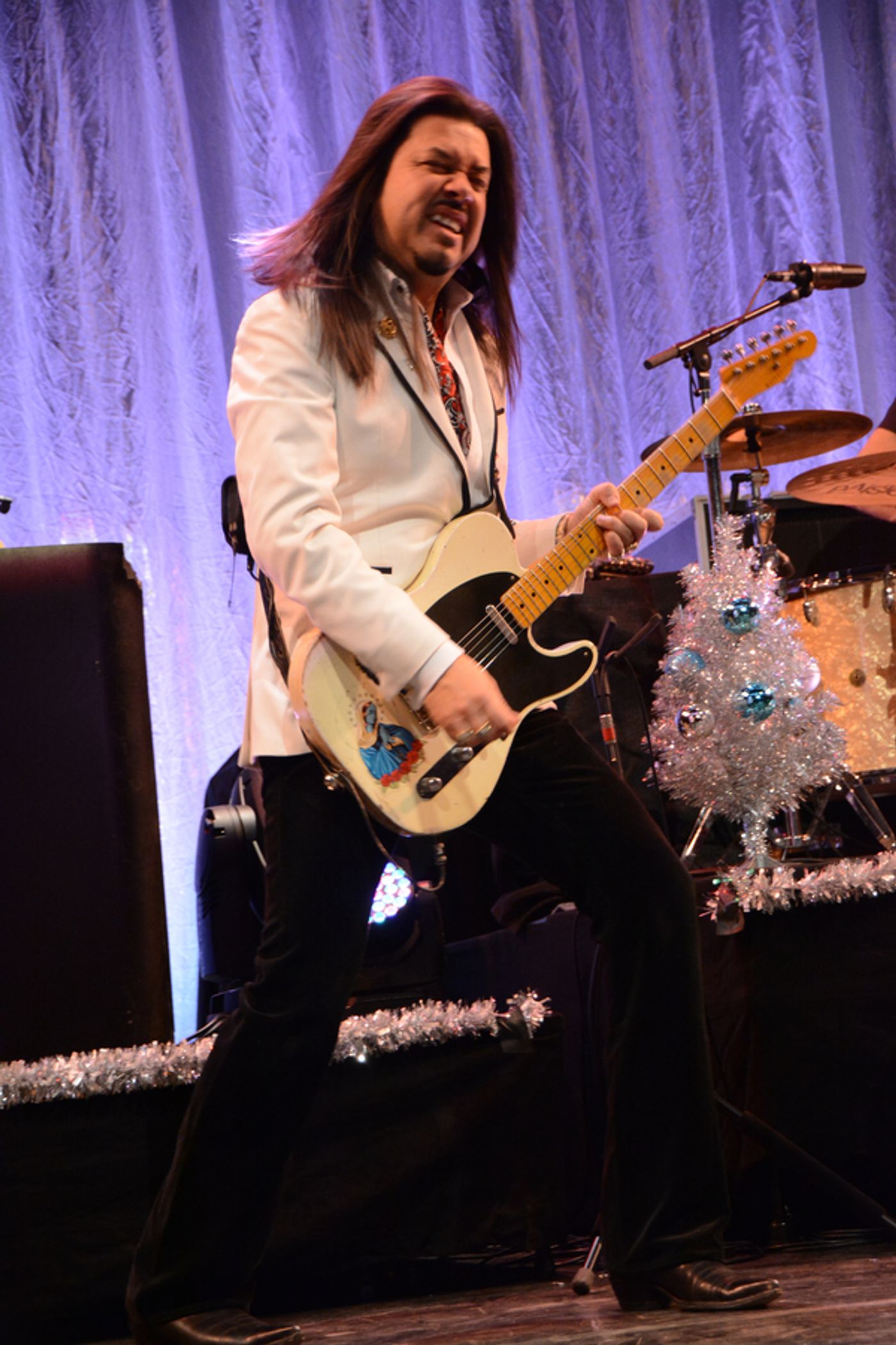 Photo Coverage: THE MAVERICKS Sleigh Bells Ring Out!  Image