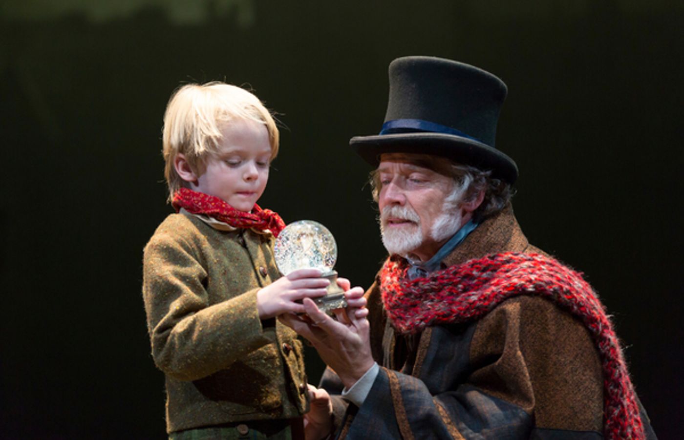 Photo Flash: First Look at McCarter Theatre Center's A CHRISTMAS CAROL  Image