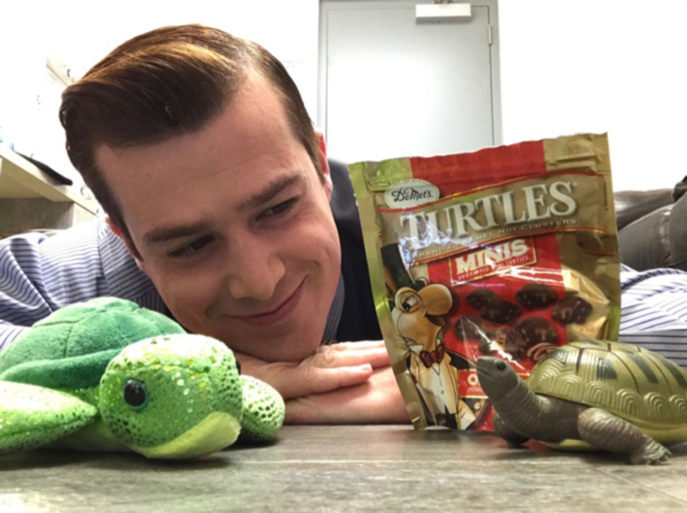 Photo Flash: A BRONX TALE Supports Arts Education, SWEET CHARITY Gets Festive, and More Saturday Intermission Pics! Photo Flash: A BRONX TALE Supports Arts Education, SWEET CHARITY Gets Festive, and More Saturday Intermission Pics! Image