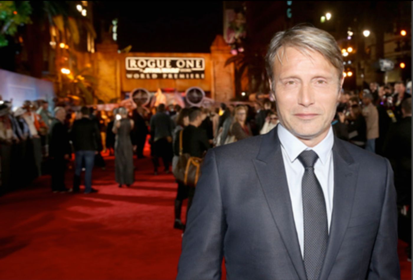 Photo Flash: Stars Come Out for ROGUE ONE: A STAR WARS STORY World Premiere Photo Flash: Stars Come Out for ROGUE ONE: A STAR WARS STORY World Premiere Image