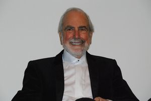 Jerry Lacy Photo