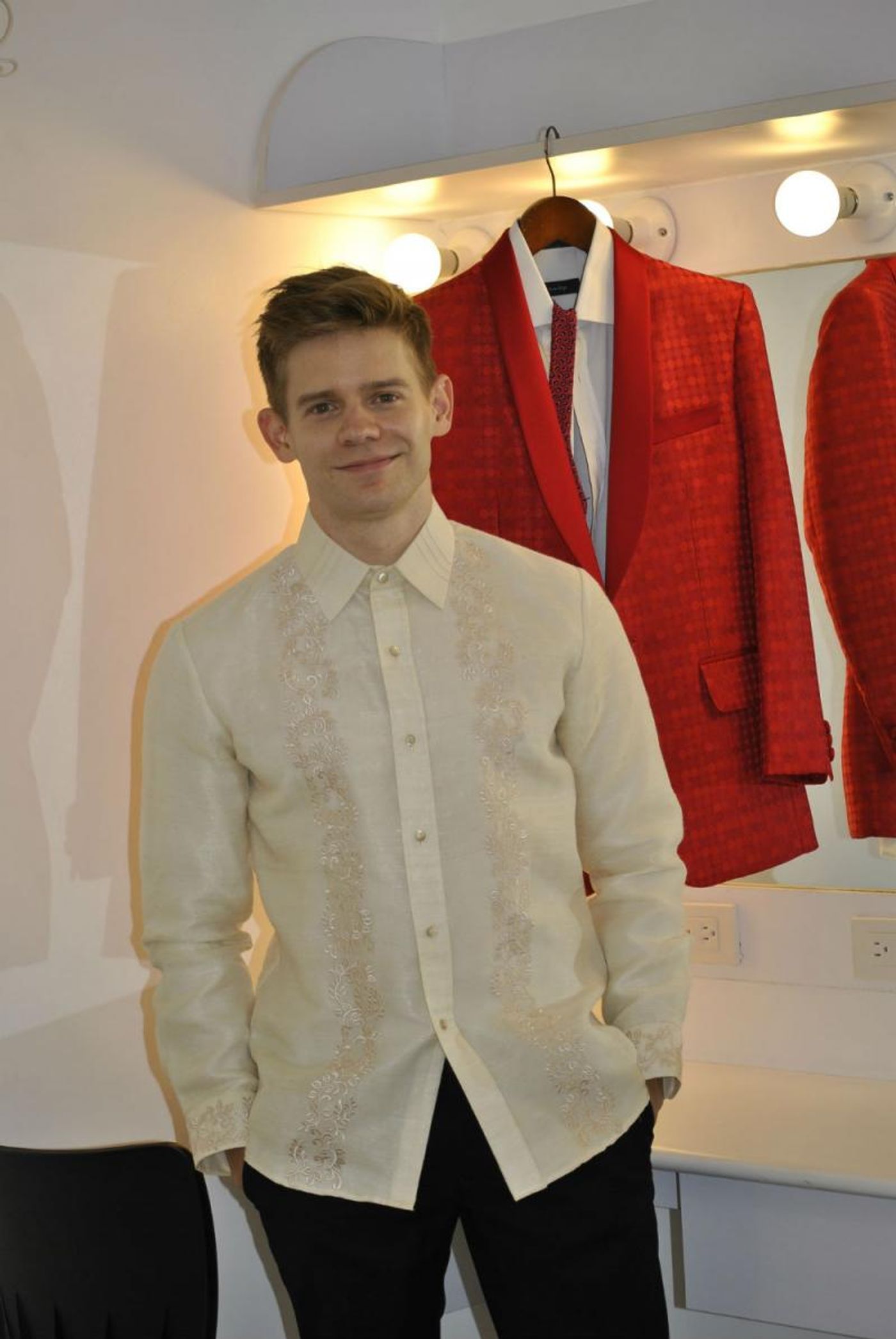 Photo Exclusive: Inside Andrew Keenan-Bolger's Christmas Concert in Manila  Image