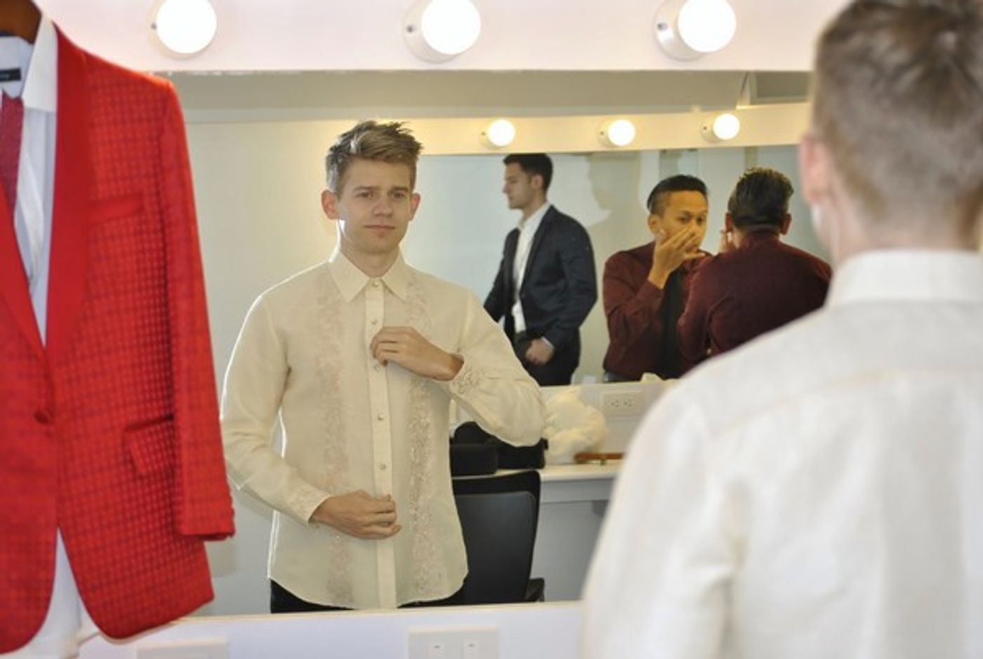 Photo Exclusive: Inside Andrew Keenan-Bolger's Christmas Concert in Manila  Image