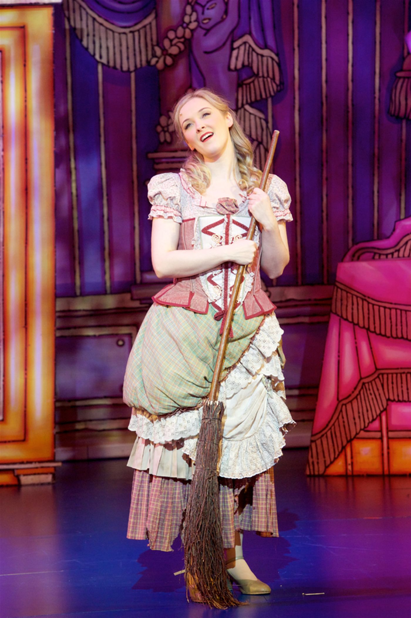 Photo Flash: First Look at CINDERELLA at The Bristol Hippodrome  Image
