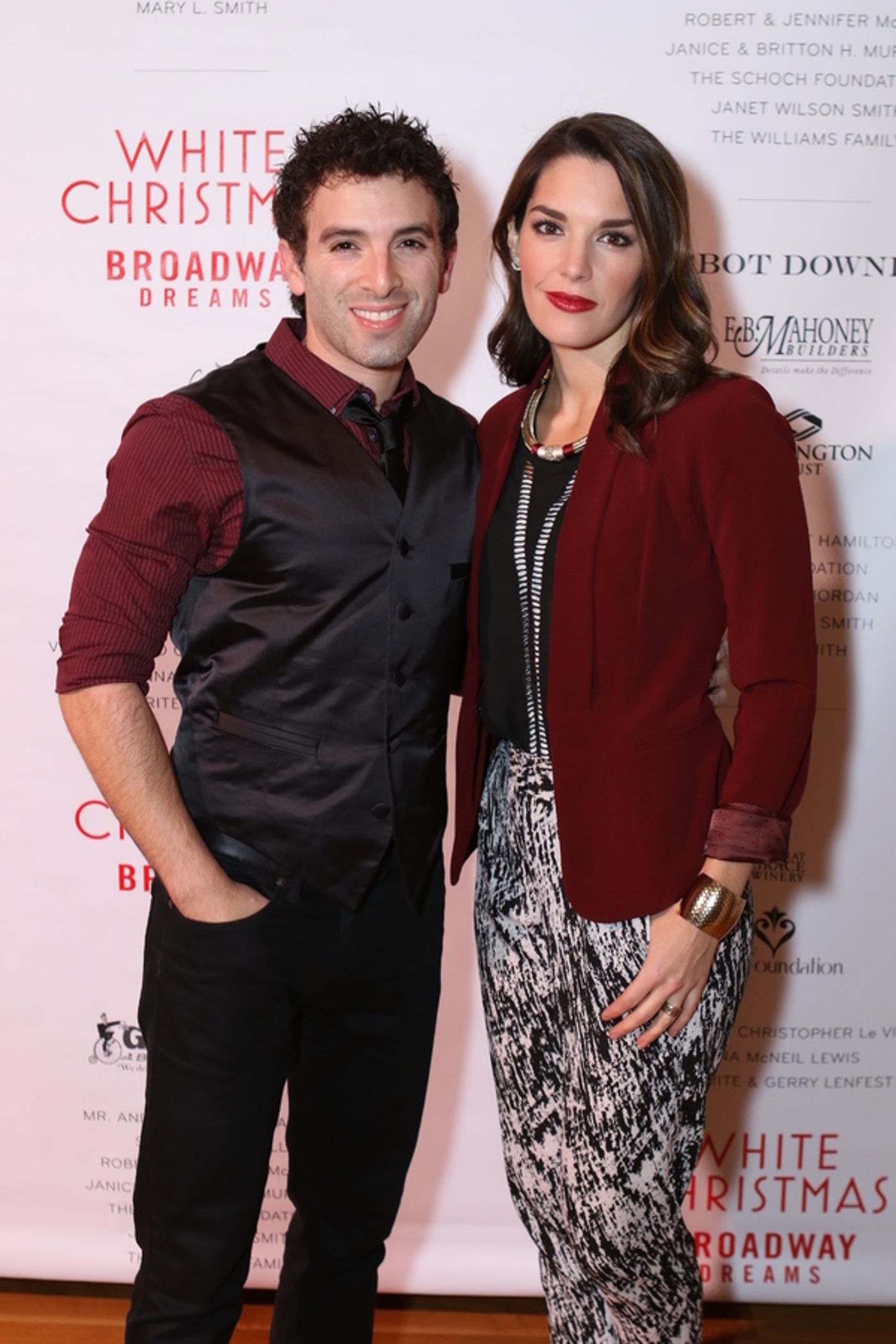 Photo Flash: Jarrod Spector, Julia Murney, and More Celebrate the Holidays with Broadway Dreams  Image