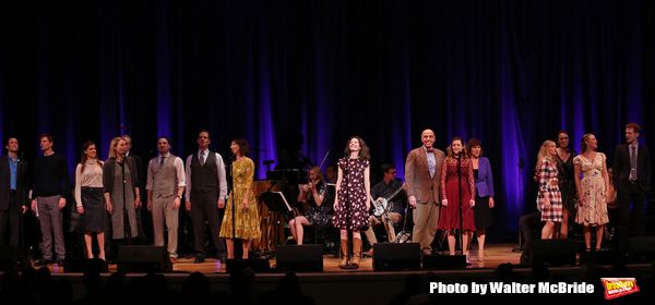 Edie Brickell with the cast  Photo