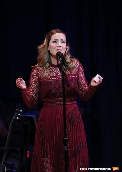  Hannah Elless  Photo