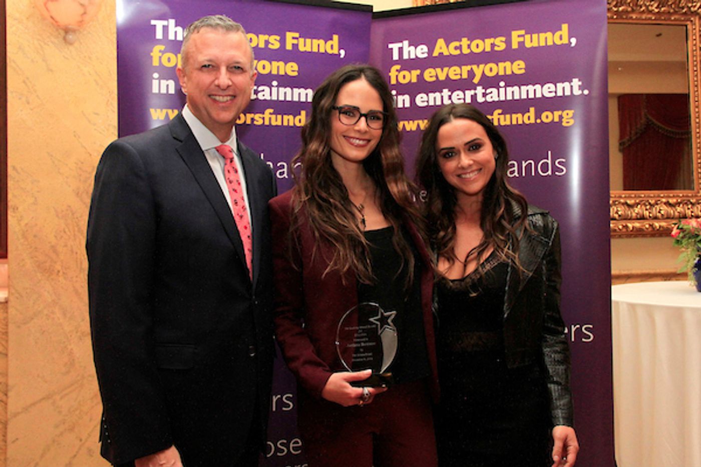 Photo Flash: Stars Were Shining at the Actors Fund's 2016 Looking Ahead Awards  Image
