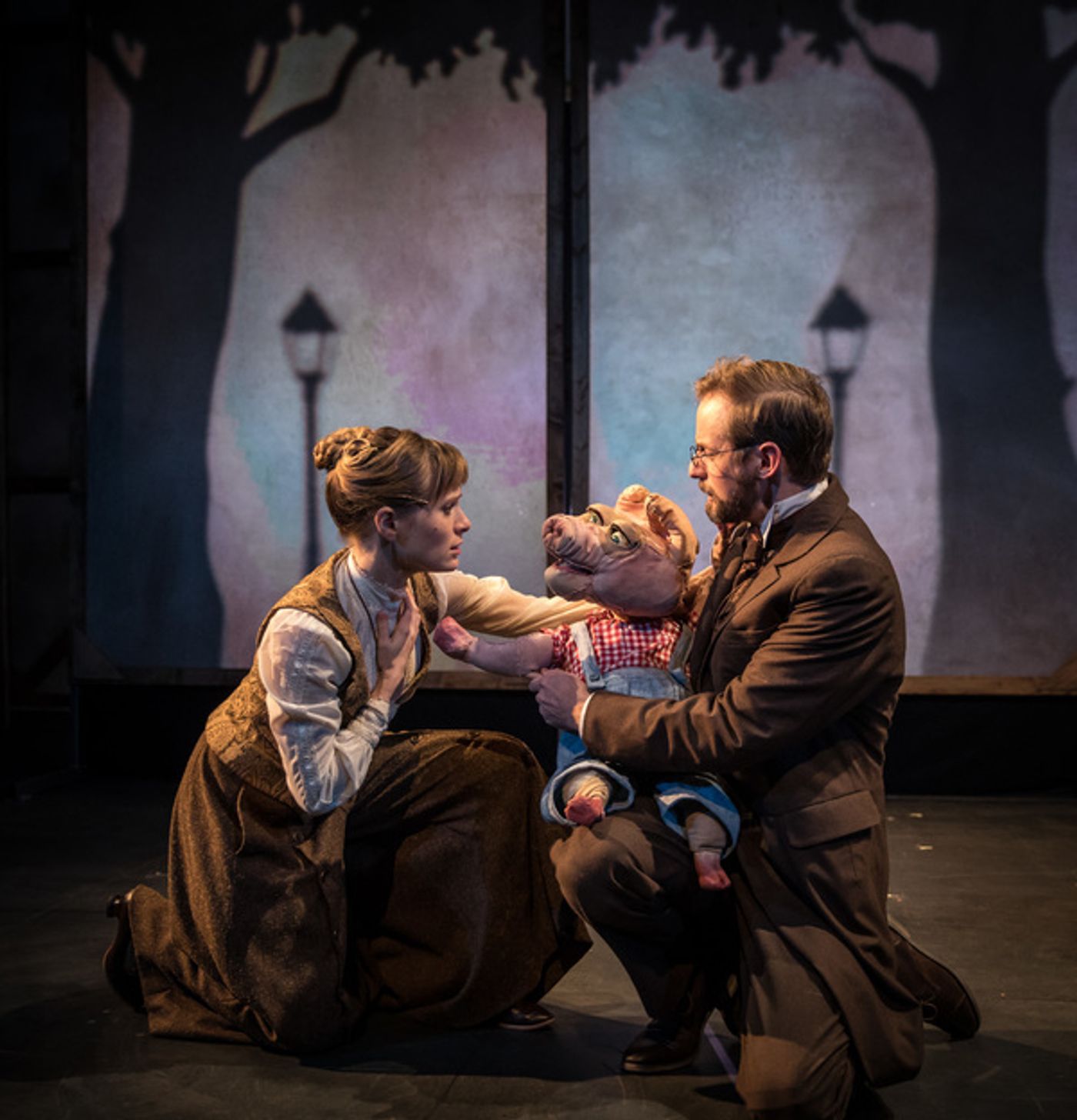 Photo Flash: First Look at MR. AND MRS. PENNYWORTH World Premiere at Lookingglass Theatre Company  Image