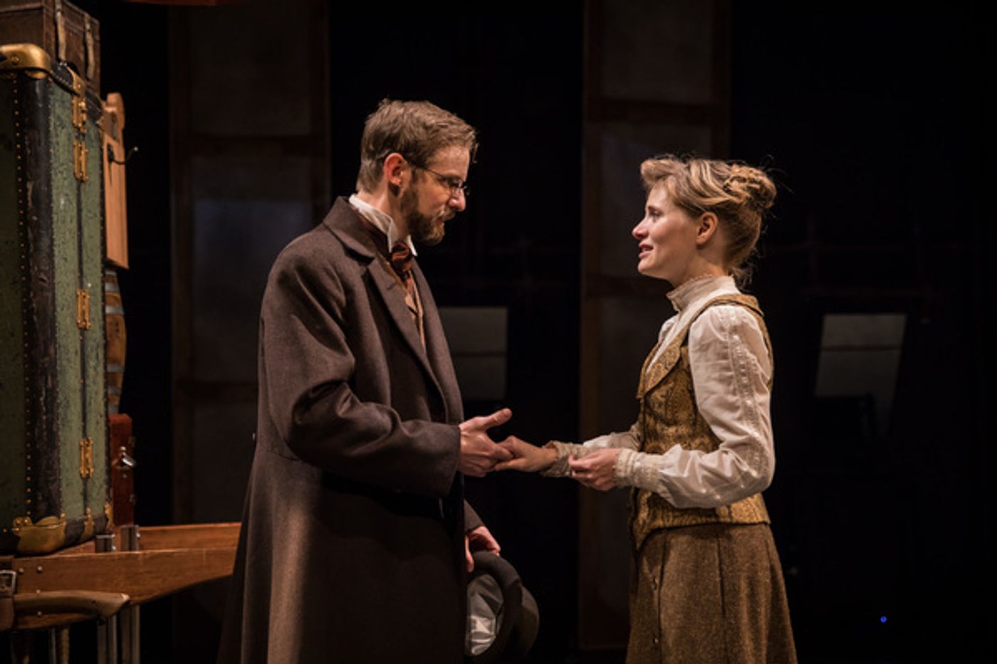 Photo Flash: First Look at MR. AND MRS. PENNYWORTH World Premiere at Lookingglass Theatre Company  Image