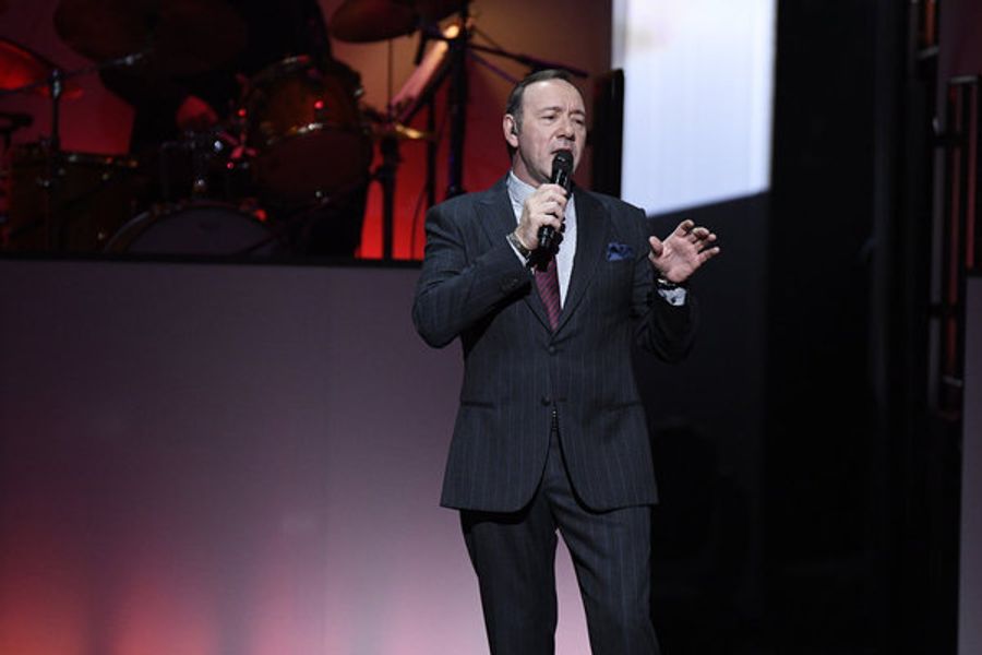 Photo Flash: First Look - Leslie Odom Jr, Lady Gaga & More Perform on NBC's TONY BENNETT CELEBRATES 90 Image