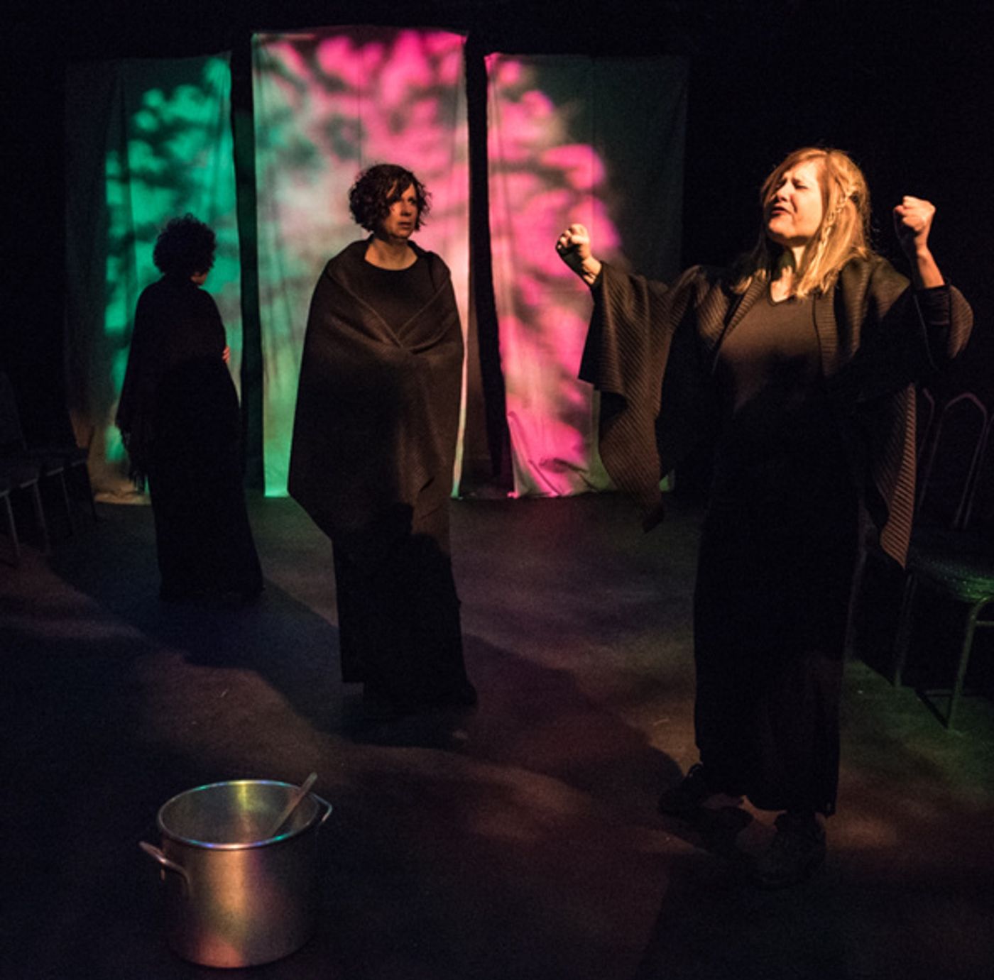 Photo Flash: First Look at The Seeing Place's Vibrant, Modern-Dress MACBETH Photo Flash: First Look at The Seeing Place's Vibrant, Modern-Dress MACBETH Image