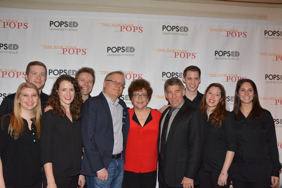 Photo Coverage: The Cast of The New York Pops Christmas Concert Celebrate Image
