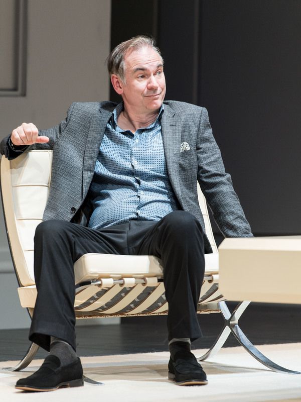 Paul Ritter Photo
